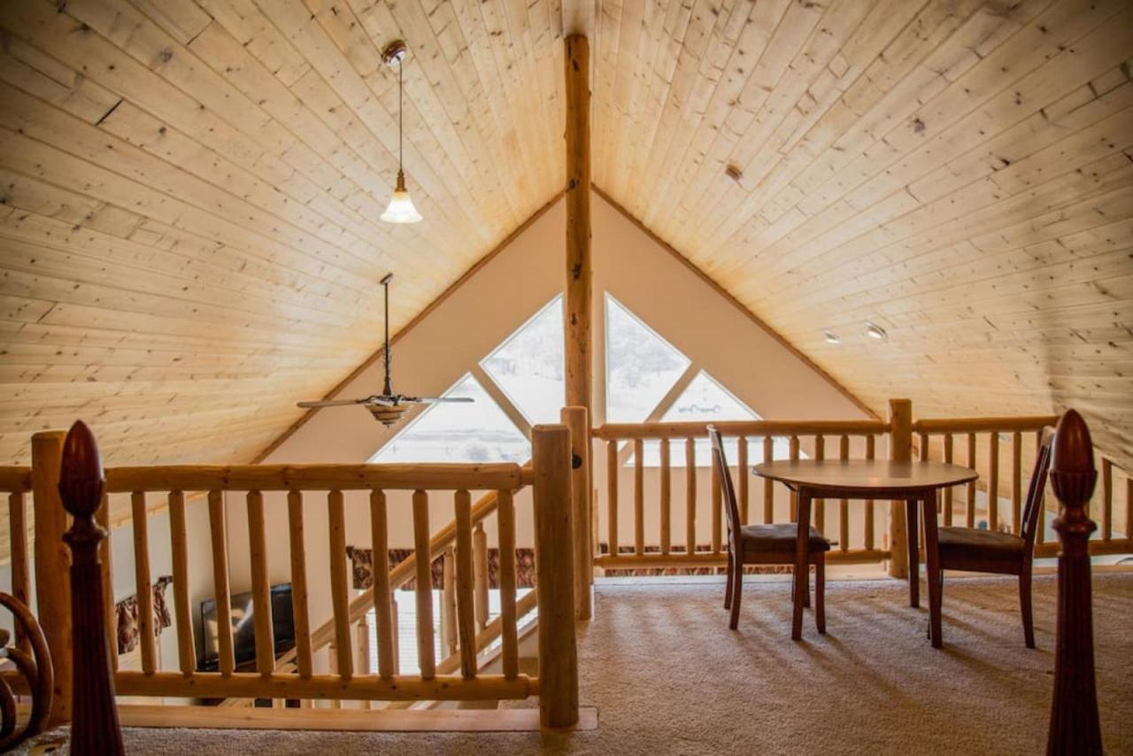 Twin Owls Lodge, Great For Families Master Bedroom, Loft, Full Kitchen, Dogs Ok استيس بارك المظهر الخارجي الصورة
