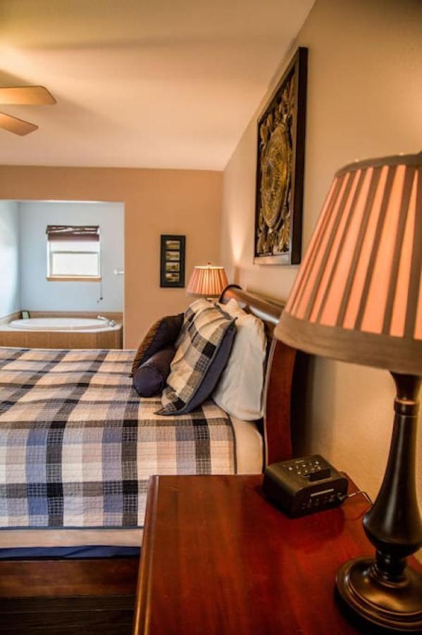 Twin Owls Lodge, Great For Families Master Bedroom, Loft, Full Kitchen, Dogs Ok استيس بارك المظهر الخارجي الصورة